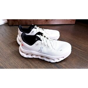 ON Cloud Cloudtilt  Running Shoes Women White  Size US 6 EU 37